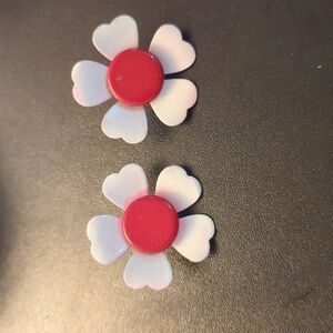 60s Vintage Metal Enameled Pink and White Flower Earrings